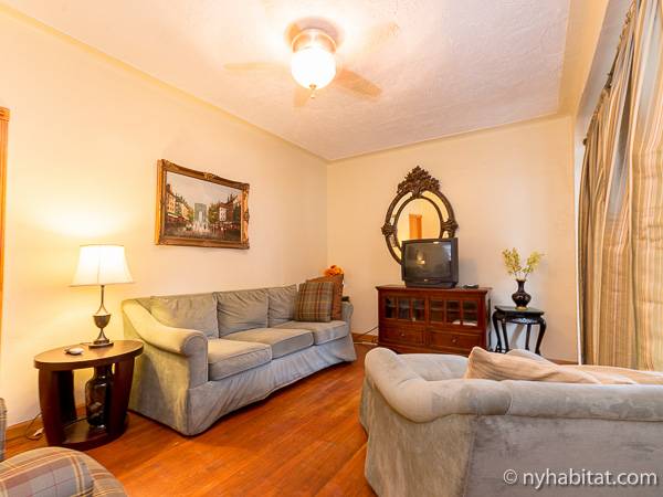 Living Room Queens Ny new york roommate: room for rent in sunnyside, queens - 3 bedroom Living Room Queens Ny new york roommate: room for rent in sunnyside, queens - 3 bedroom
