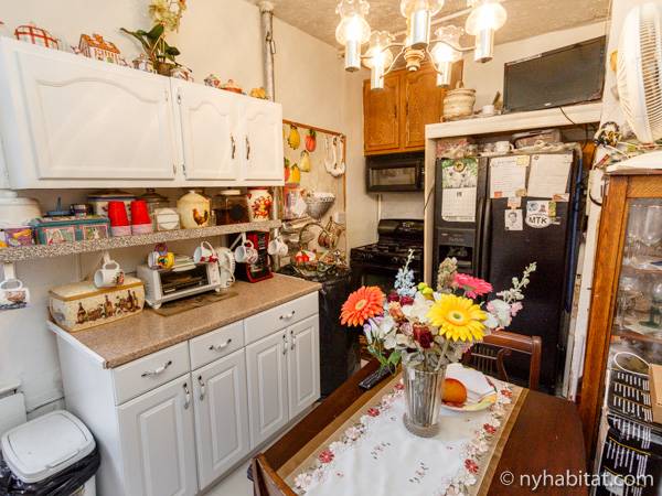 Kitchen - Photo 1 of 4