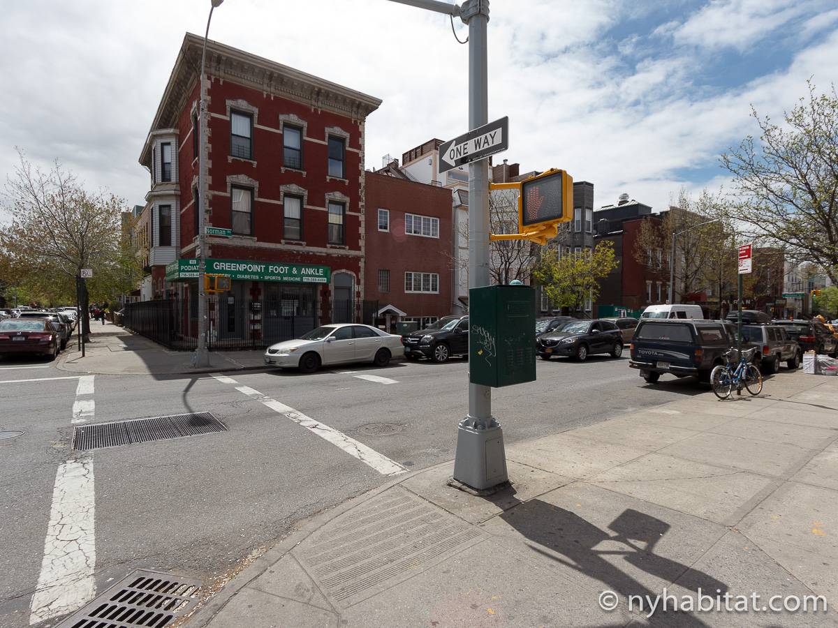 New York Apartment 3 Bedroom Duplex Apartment Rental in Greenpoint (NY