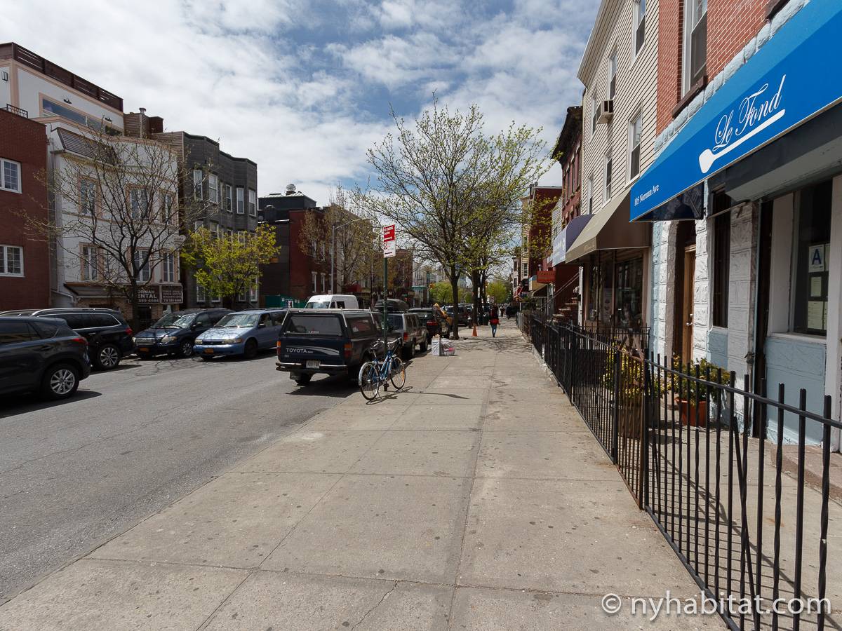 New York Apartment 3 Bedroom Duplex Apartment Rental in Greenpoint (NY