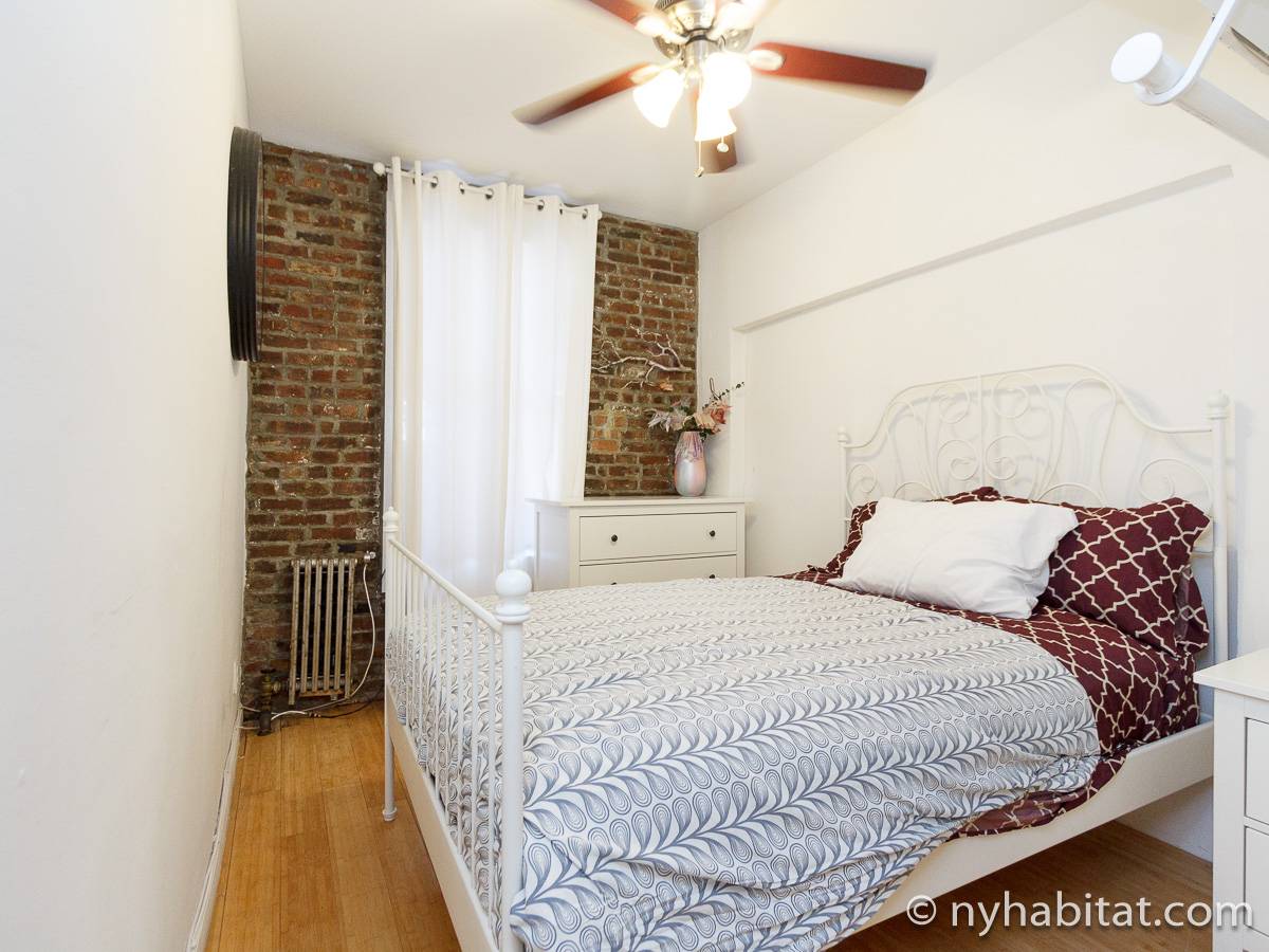 New York Apartment 2 Bedroom Loft Apartment Rental in Soho (NY9772)