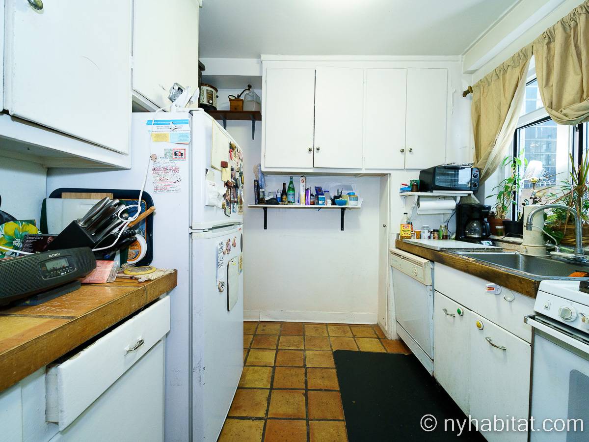 Kitchen - Photo 9 of 9