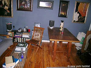 New York Studio accommodation - living room (NY-2575) photo 4 of 6