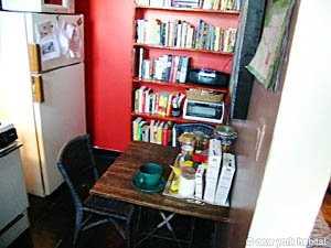 New York Studio accommodation - kitchen (NY-2575) photo 1 of 3