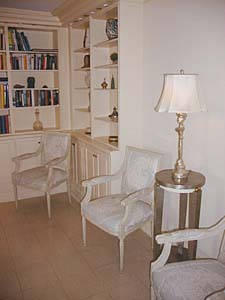 New York 2 Bedroom apartment - living room (NY-3258) photo 2 of 8