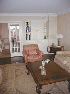 New York 2 Bedroom apartment - living room (NY-3258) photo 3 of 8