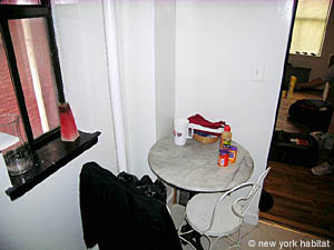 New York 1 Bedroom apartment kitchen photo 18