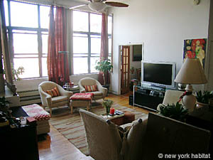 New York 2 Bedrooms - Loft roommate share apartment living room photo 3