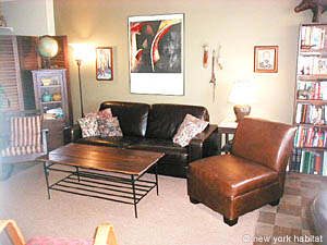 New York Studio accommodation - living room (NY-4867) photo 6 of 7