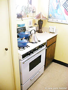 New York Studio accommodation - kitchen (NY-4867) photo 2 of 4