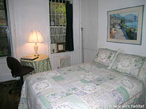 New York 3 Bedrooms roommate share apartment bedroom 1 photo 6