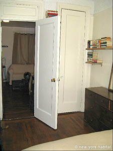 New York 1 Bedroom accommodation - bedroom (NY-5385) photo 2 of 2