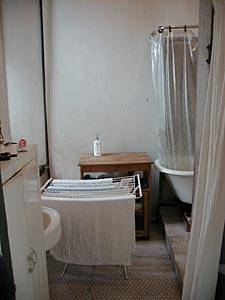 New York Studio/T1 - Loft logements location appartements - salle d'eau (NY-5553) photo 1 de 2