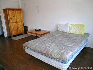 New York 3 Bedrooms roommate share apartment - bedroom 1 (NY-5766) photo 2 of 4