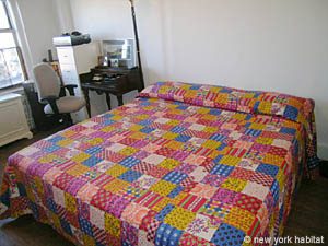 New York 3 Bedrooms roommate share apartment - bedroom 2 (NY-5766) photo 6 of 8