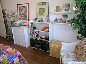 New York 3 Bedrooms roommate share apartment - bedroom 2 (NY-5766) photo 3 of 8