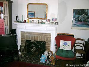 New York 3 Bedrooms roommate share apartment - living room (NY-5766) photo 6 of 8