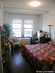 New York 3 Bedrooms roommate share apartment - bedroom 2 (NY-5766) photo 2 of 8