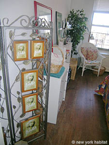 New York 3 Bedrooms roommate share apartment - bedroom 2 (NY-5766) photo 1 of 8