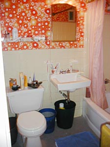 New York 2 Bedrooms accommodation bed breakfast - bathroom 1 (NY-6102) photo 1 of 2