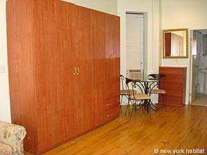 New York Studio accommodation - living room (NY-6240) photo 2 of 2