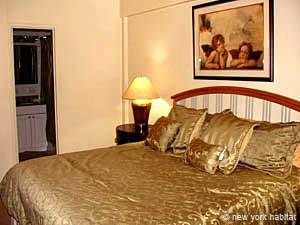 New York 2 Bedroom accommodation - living room (NY-6718) photo 1 of 7