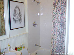 New York 4 Bedroom - Loft accommodation - bathroom 1 (NY-6920) photo 1 of 1