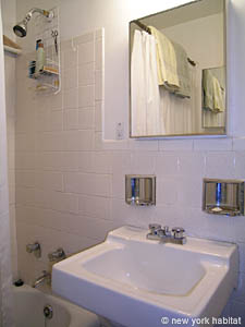 New York 1 Bedroom apartment - bathroom (NY-7030) photo 2 of 2