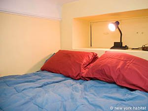 New York Grande monolocale - Loft - Duplex appartamento casa vacanze - soggiorno (NY-7436) photo 11 di 12