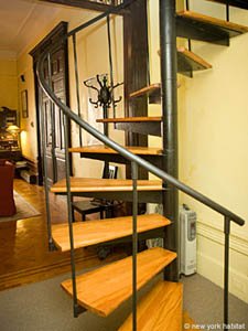 New York Grande monolocale - Loft - Duplex appartamento casa vacanze - soggiorno (NY-7436) photo 9 di 12