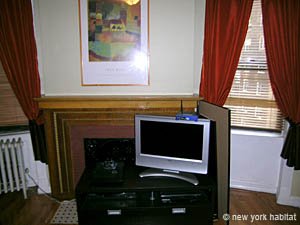 New York 1 Bedroom apartment - living room (NY-7690) photo 8 of 8