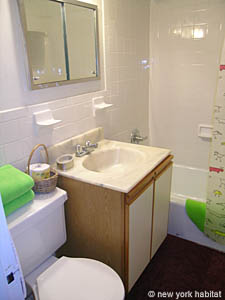 New York 1 Bedroom accommodation - bathroom (NY-7694) photo 1 of 1