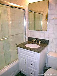 New York 2 Bedroom accommodation - bathroom 2 (NY-7724) photo 2 of 2
