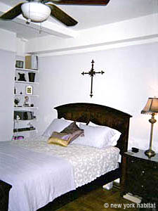 New York Alcove Studio apartment bathroom photo 6