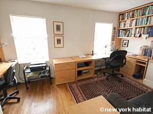 Chambre 2 - Photo 1 sur 4 Chambre 2 - Photo 1 sur 4