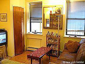 New York 1 Bedroom accommodation - bedroom (NY-7922) photo 1 of 2