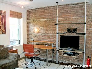 New York 1 Bedroom - Loft apartment - living room (NY-8032) photo 4 of 7 New York 1 Bedroom - Loft apartment - living room (NY-8032) photo 4 of 7
