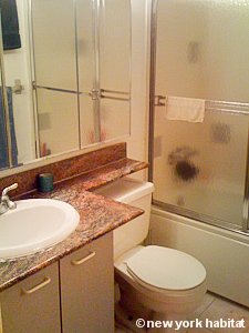 New York T4 - Duplex appartement colocation - salle de bain 2 (NY-8114) photo 1 sur 1 New York T4 - Duplex appartement colocation - salle de bain 2 (NY-8114) photo 1 sur 1