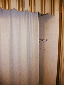 New York 4 Zimmer wohnung bed breakfast - badezimmer 2 (NY-8638) photo 2 von 3