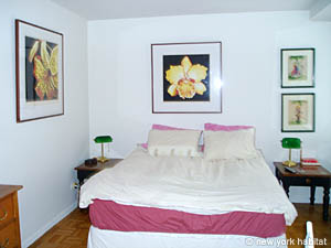 New York 1 Bedroom apartment - bedroom (NY-8645) photo 1 of 4