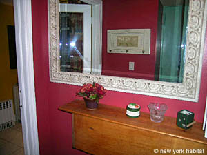 New York Studio accommodation - living room (NY-8704) photo 1 of 10