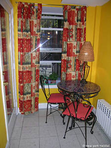 New York Studio accommodation - living room (NY-8704) photo 3 of 10