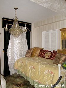 New York 1 Bedroom roommate share apartment - living room (NY-9074) photo 6 of 10
