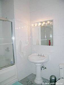 New York T3 - Loft logements location appartements - salle d'eau 1 (NY-9133) photo 1 de 5