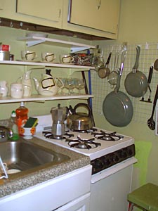 New York Studio accommodation - kitchen (NY-9140) photo 2 of 4