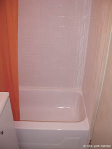 New York Studio accommodation - living room (NY-9140) photo 6 of 7