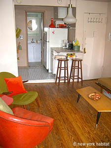New York Studio accommodation - bathroom (NY-9140) photo 1 of 4