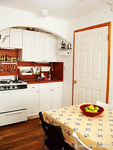 New York 2 Bedroom - Duplex roommate share apartment - kitchen (NY-9226) photo 2 of 7