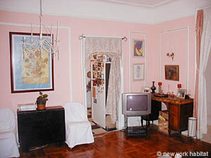 New York 3 Bedroom roommate share apartment - living room (NY-9321) photo 4 of 4