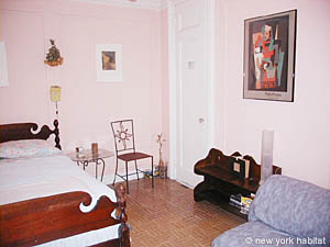 New York 3 Bedroom roommate share apartment - bedroom 2 (NY-9321) photo 3 of 4